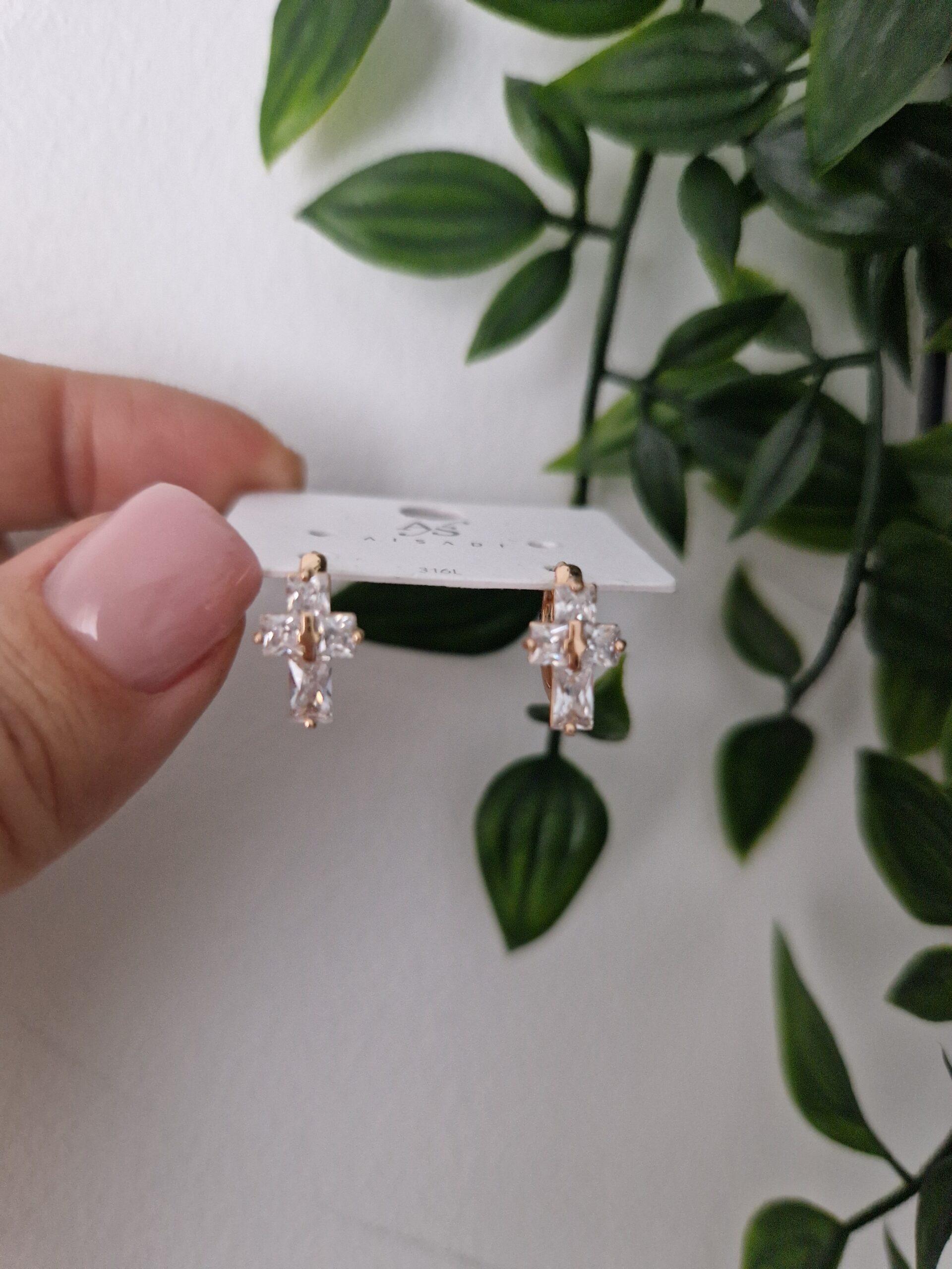 Zirconia Cross Stud Earrings