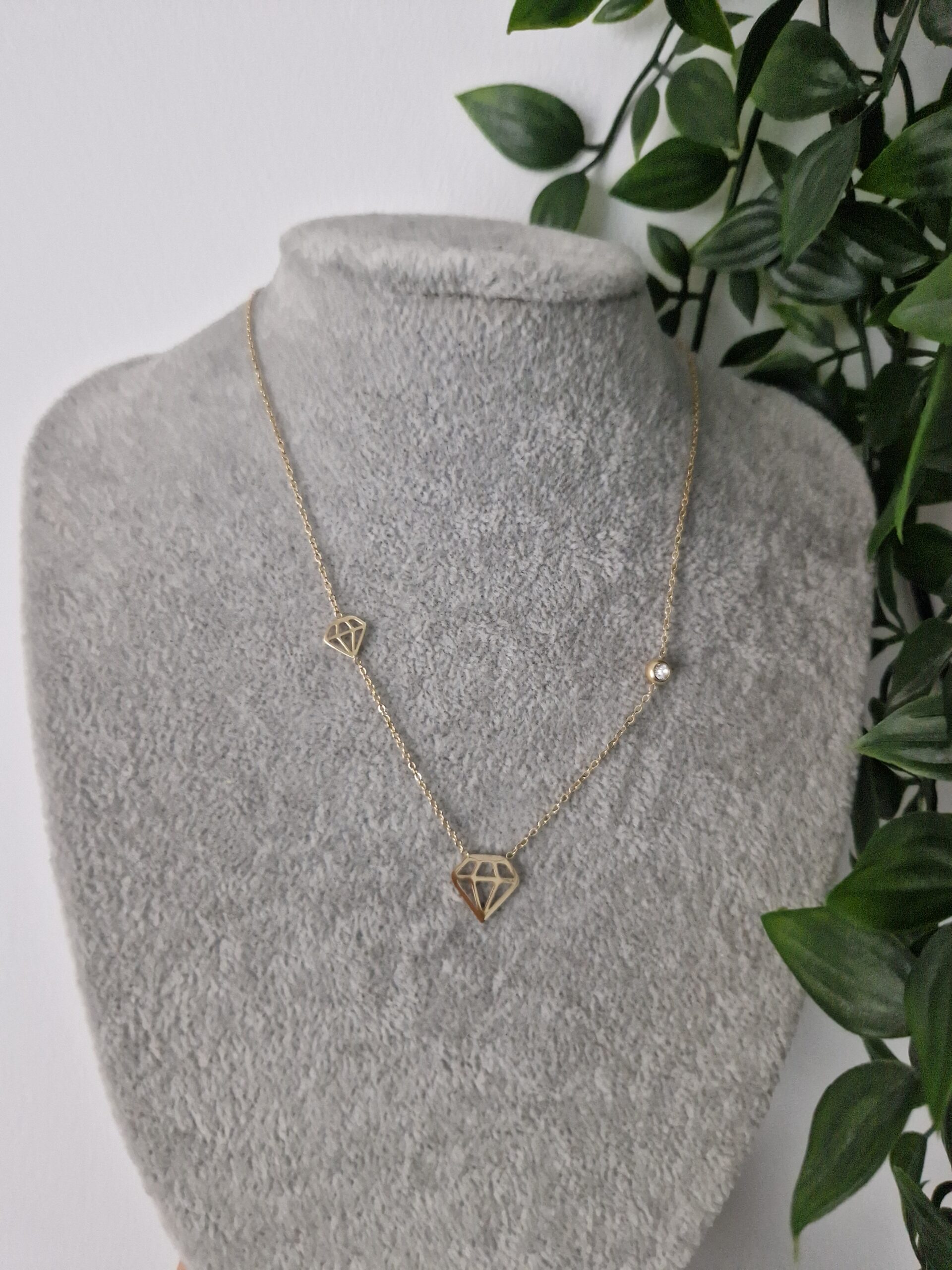 Diamond Gold Necklace