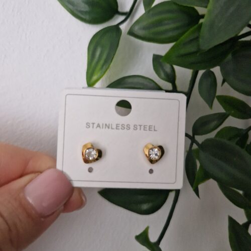 Zirconia Heart Stud Earrings