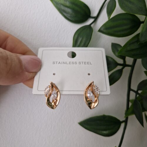 Zirconia Gold Earrings
