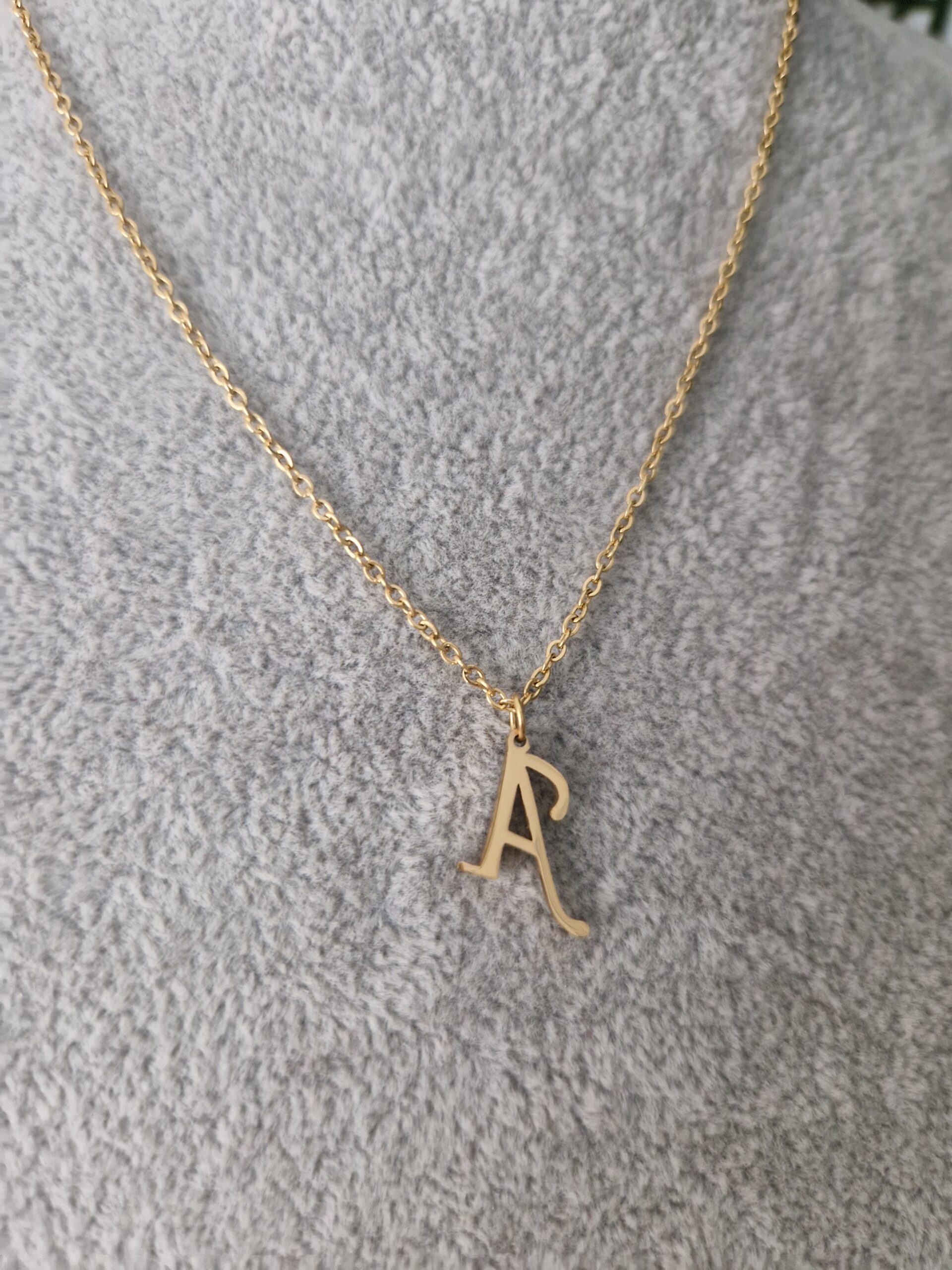 NECKLACE - GOLD LETTER A - Image 2