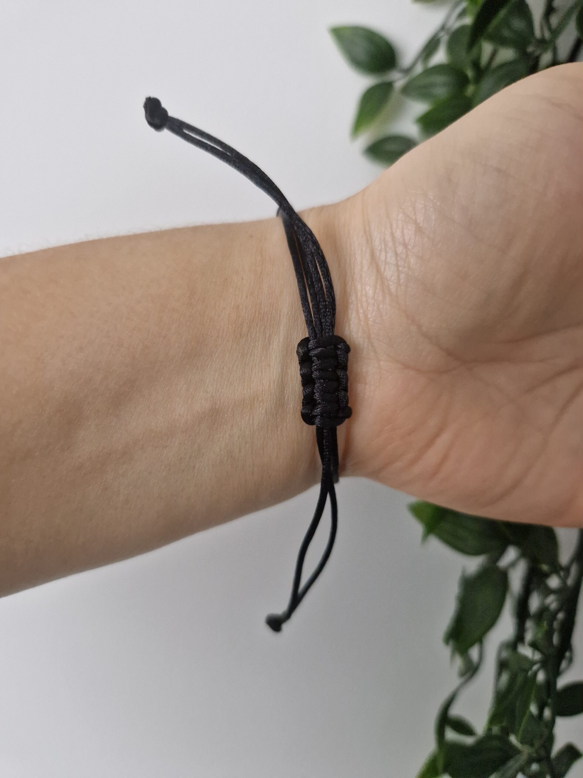 Infinity Gold Black Bracelet - Image 2