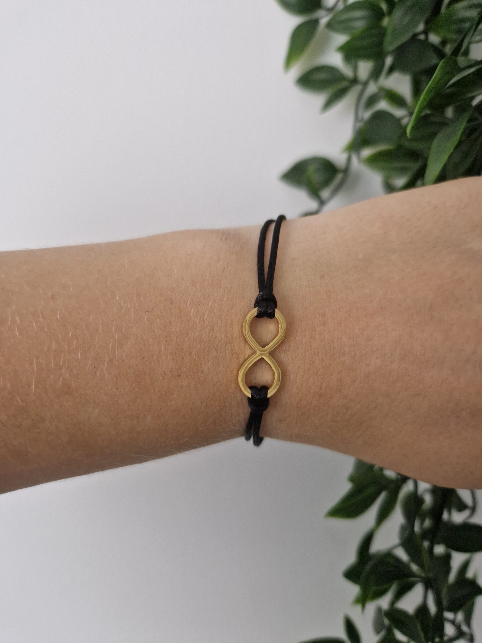 Infinity Gold Black Bracelet