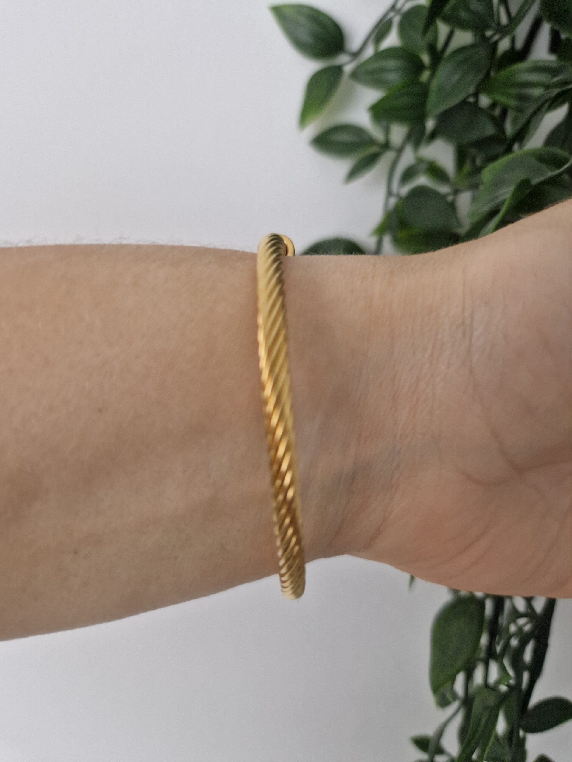 BRACELET - GOLD - Image 2