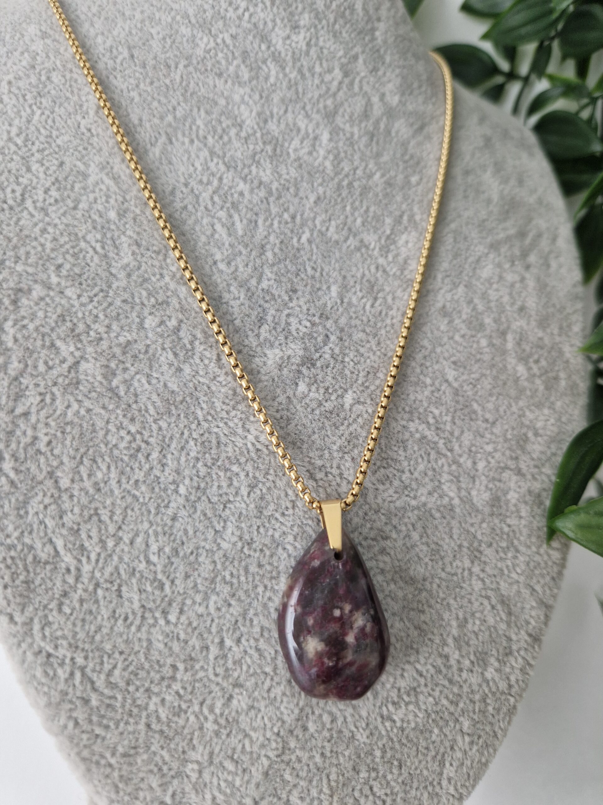 Purple Stone Gold Necklace - Image 2