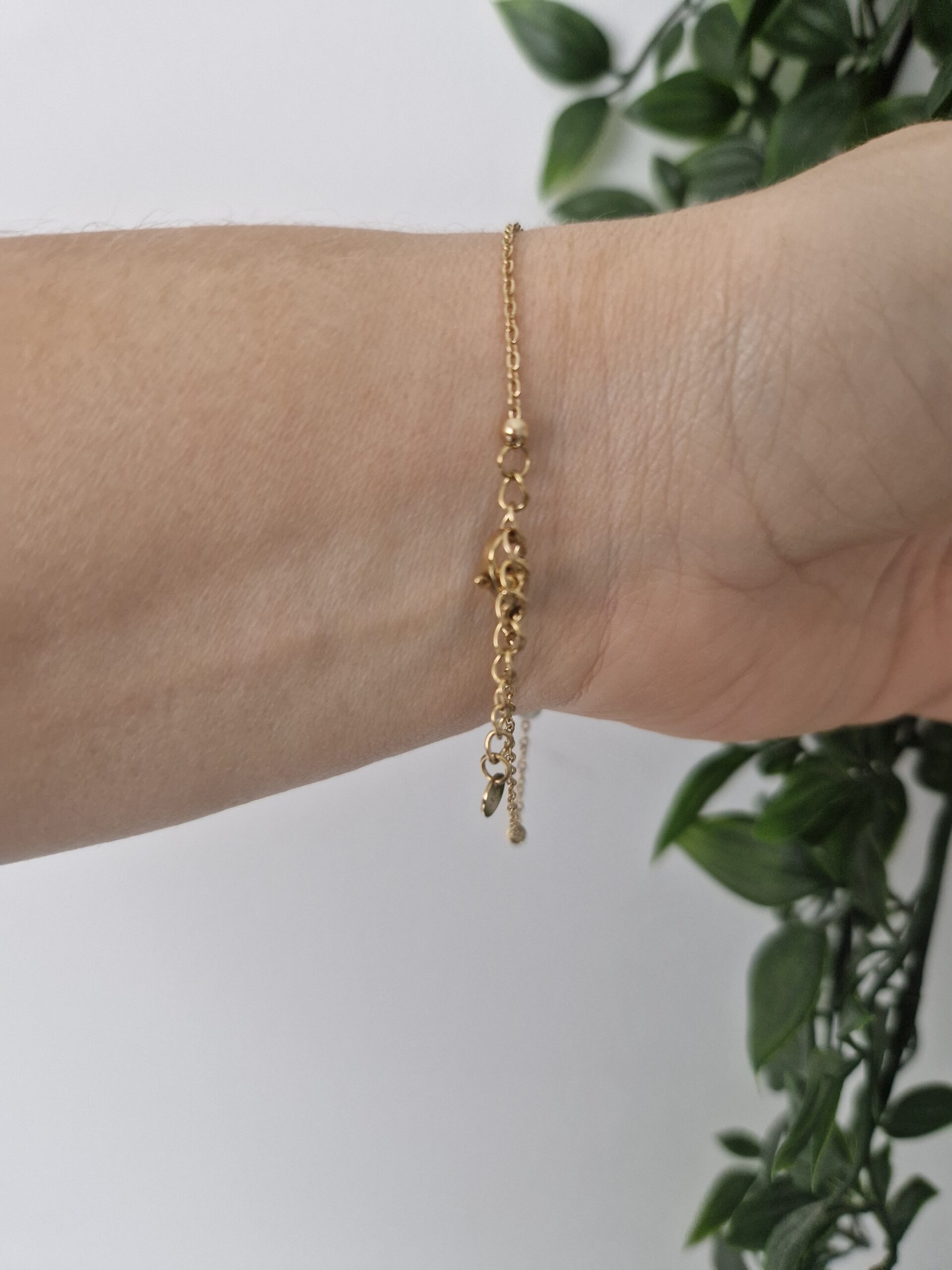 Minimalistic Pearl Bracelet - Image 2