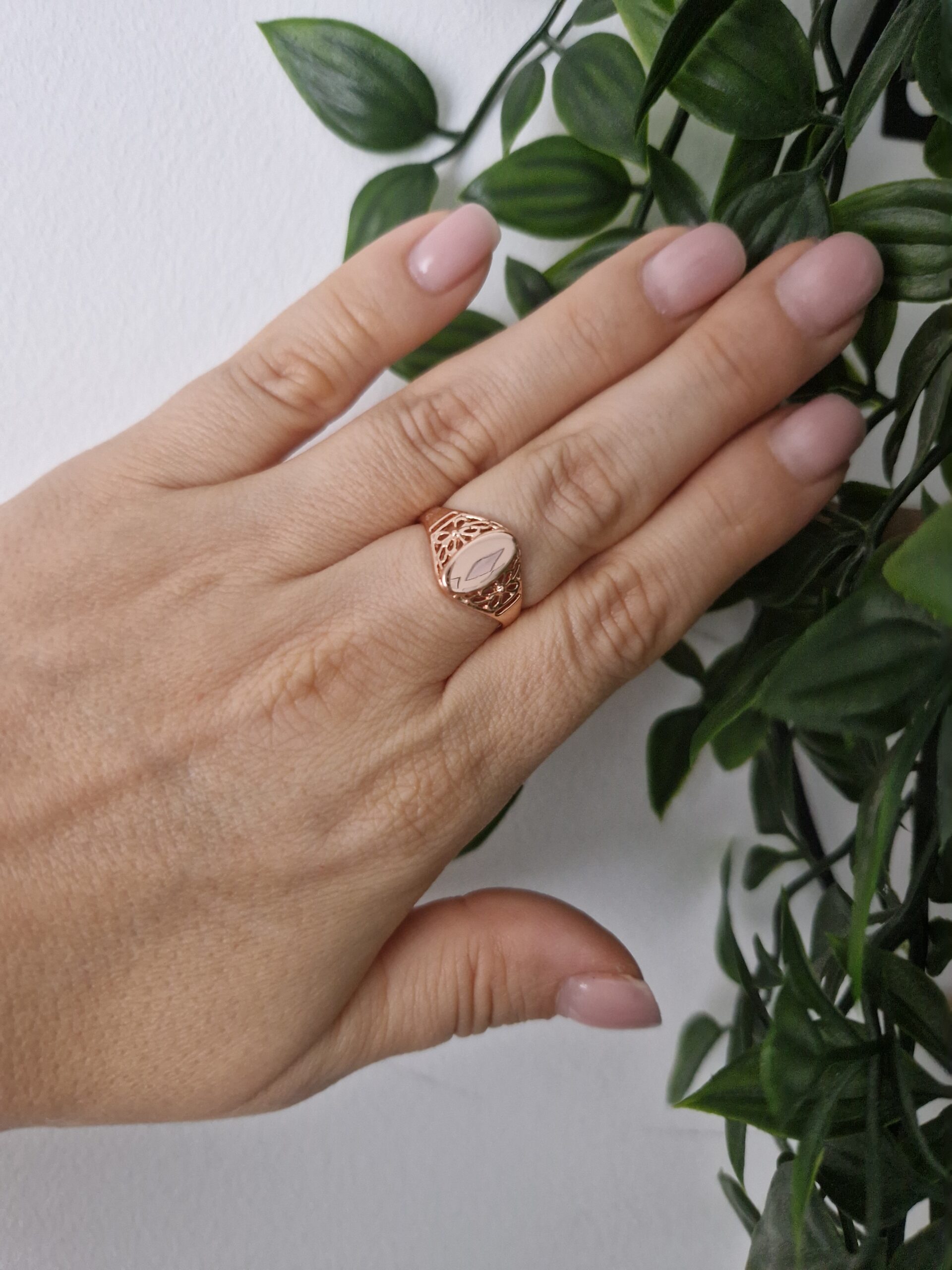 RINGS - ROSE GOLD SIZE 6