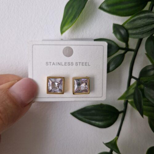 Zirconia Gold Stud Earrings