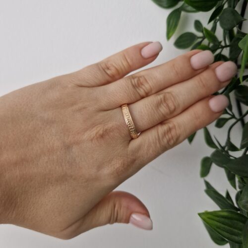 RINGS - GOLD SIZE 10