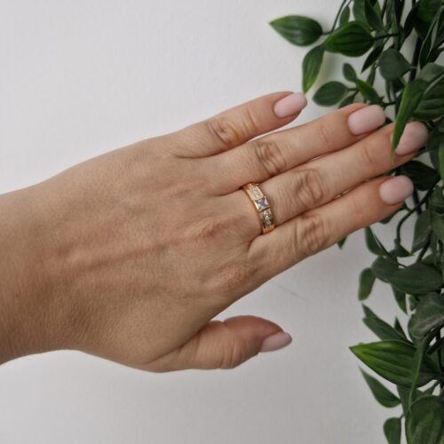 RINGS - GOLD SIZE 10