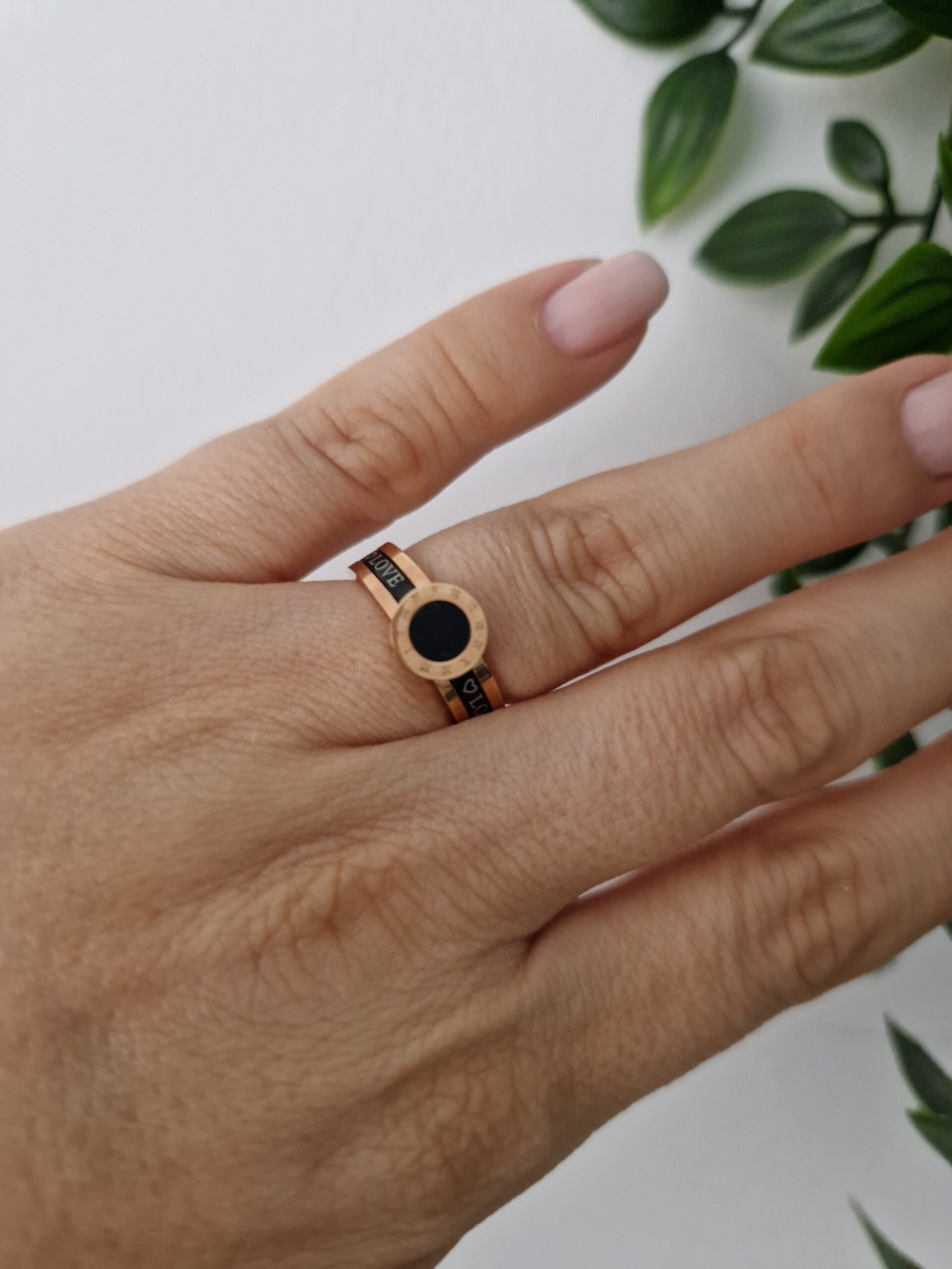 RINGS - GOLD BLACK ONYX SIZE 6 - Image 2