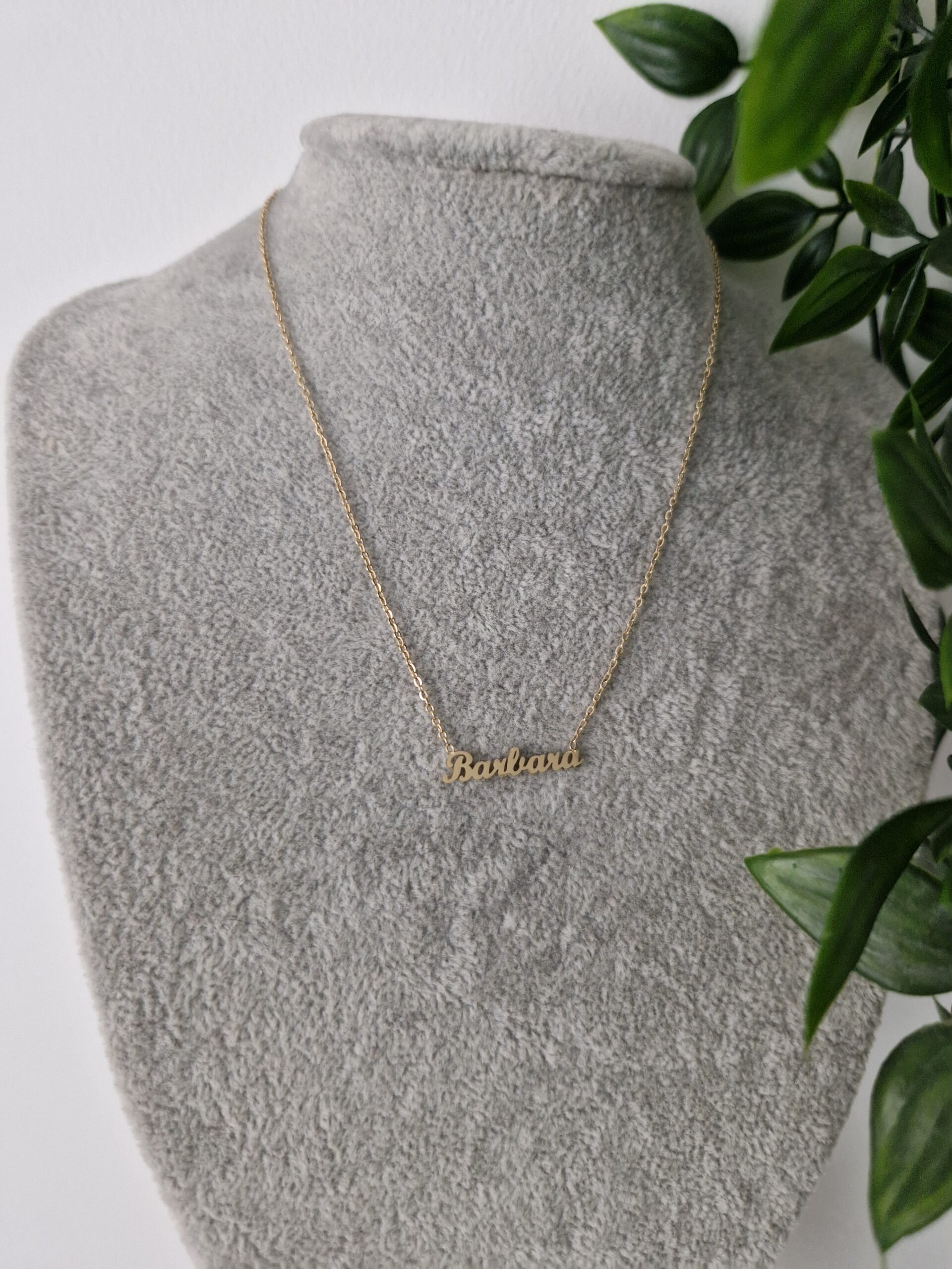 NECKLACE NAME - GOLD BARBARA