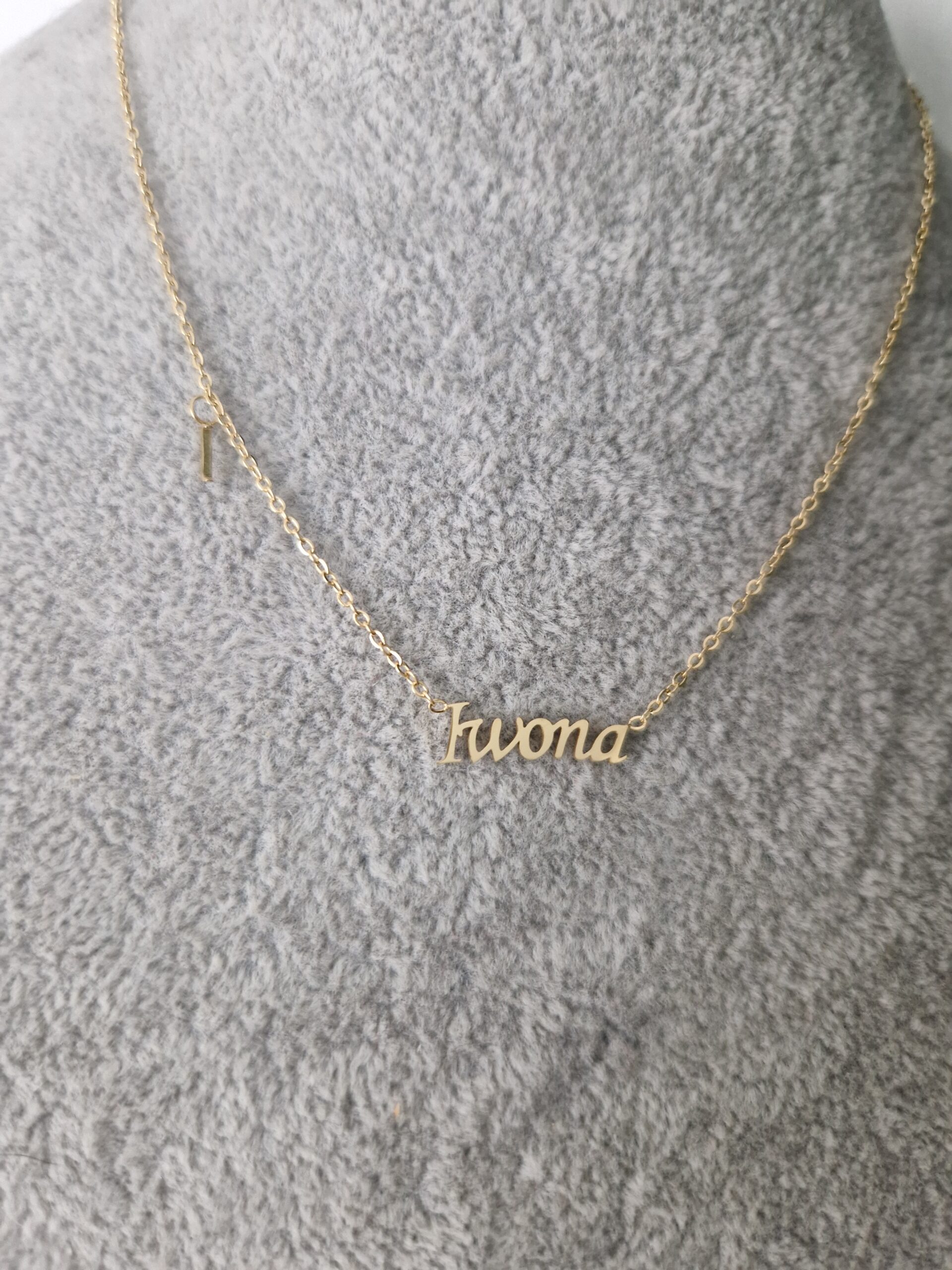 Iwona Gold Name Necklace - Image 2