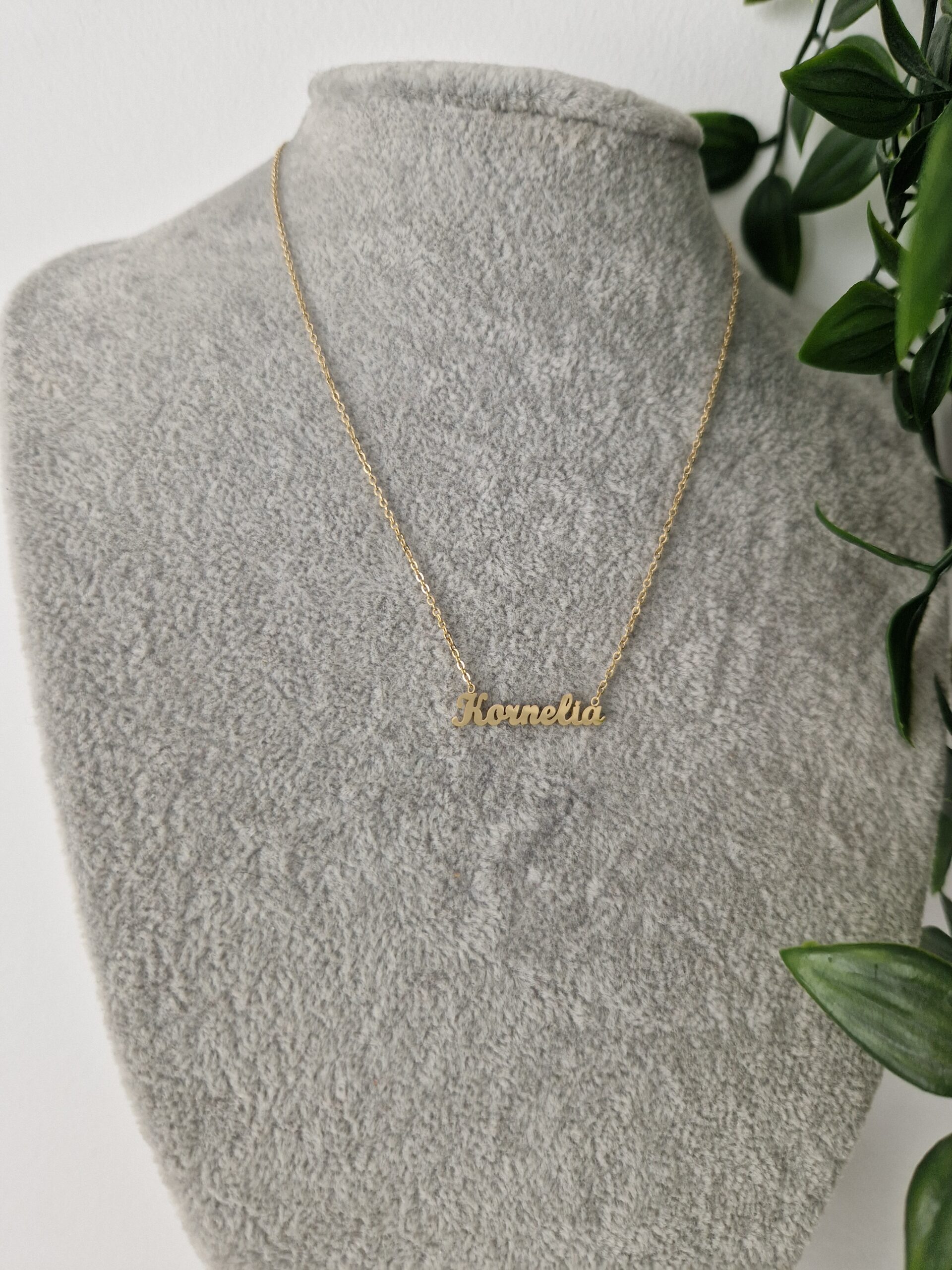 Kornelia Name Gold Necklace