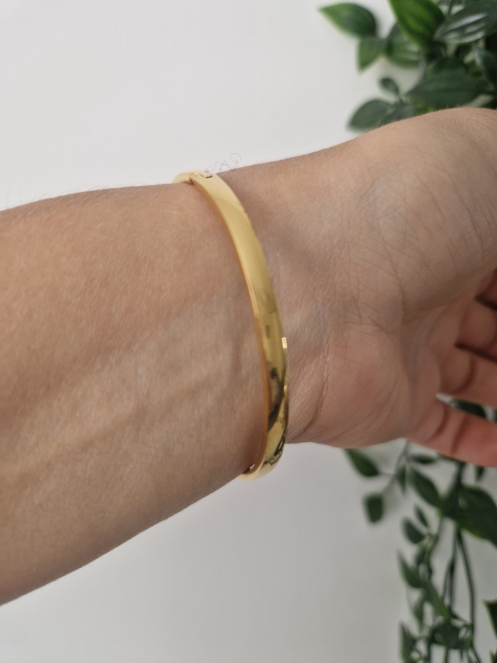 Essential Gold Bangle - Image 4