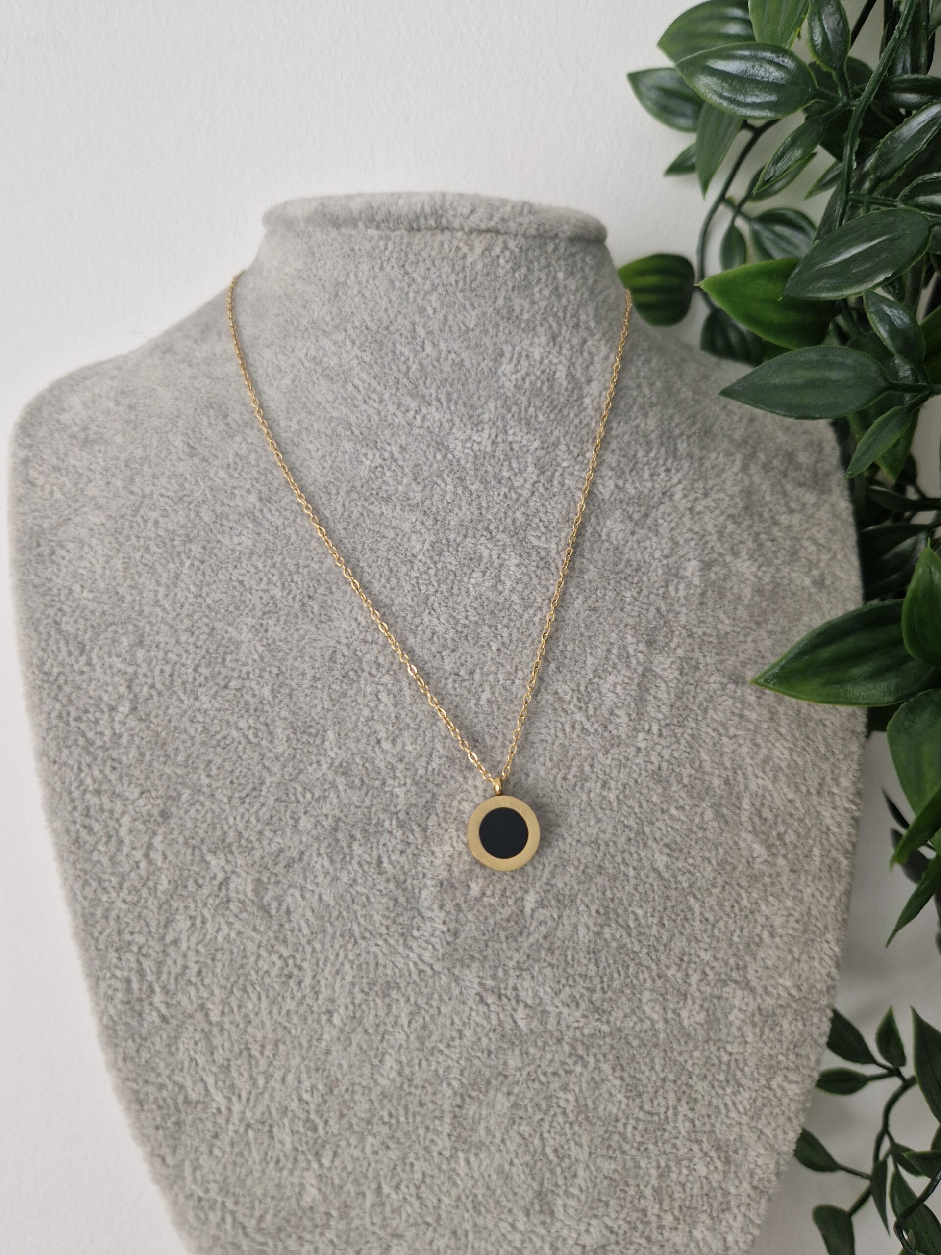 Gold Black Onyx Necklace Reversable