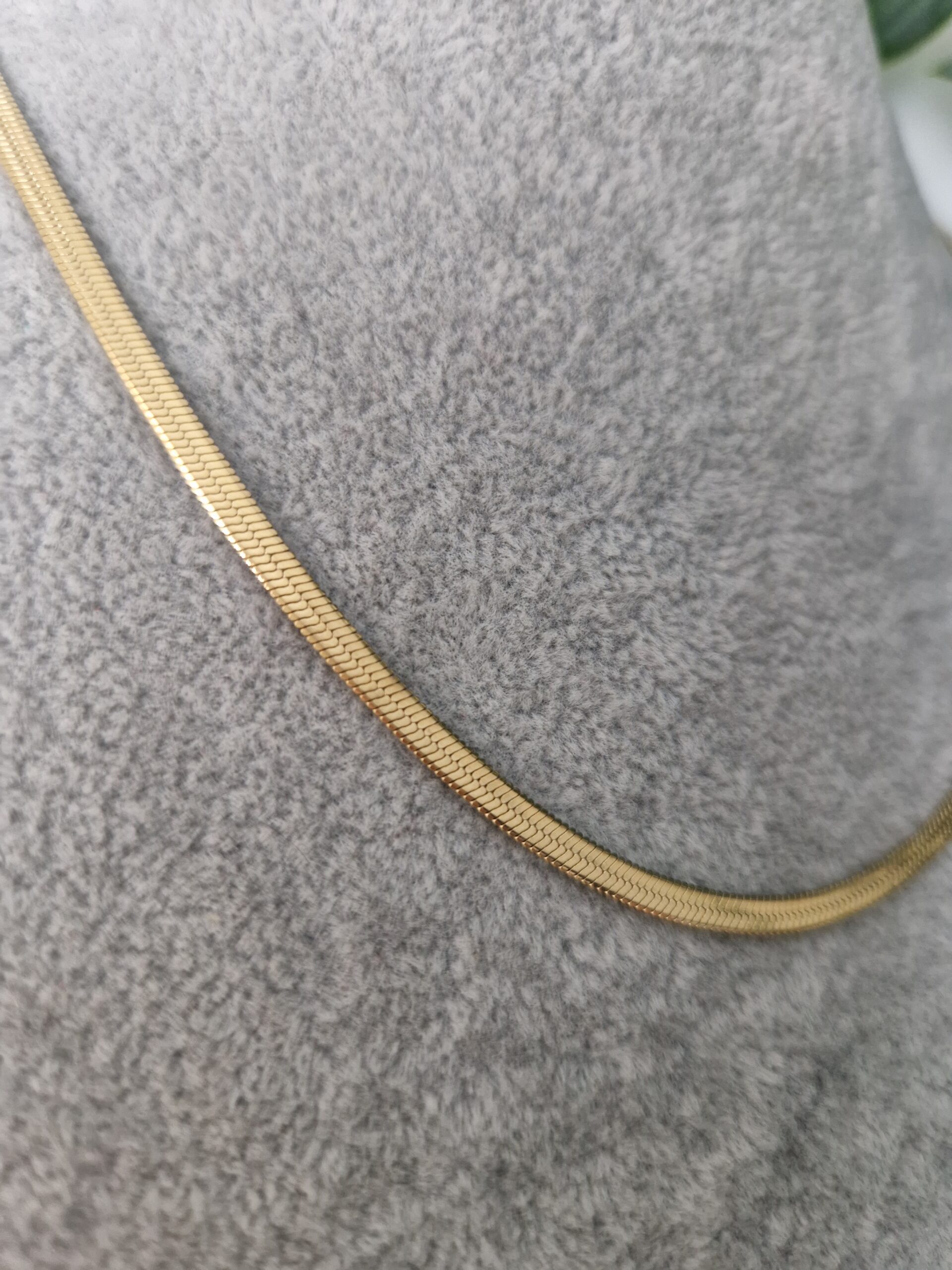 Essentials Snake Chain Necklace - Image 2