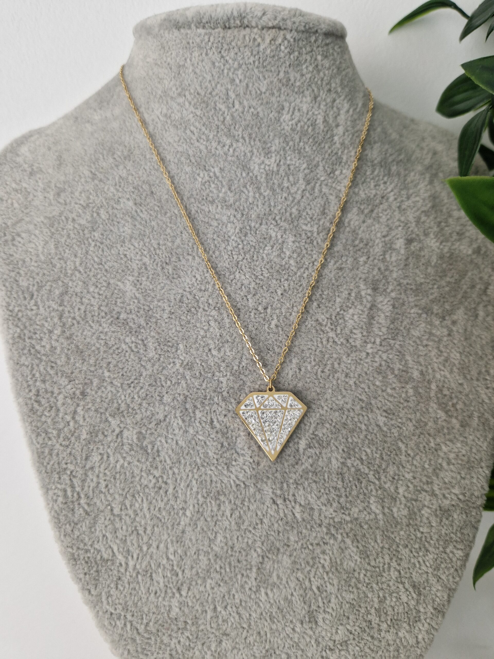 Zirconia Diamond Gold Necklace