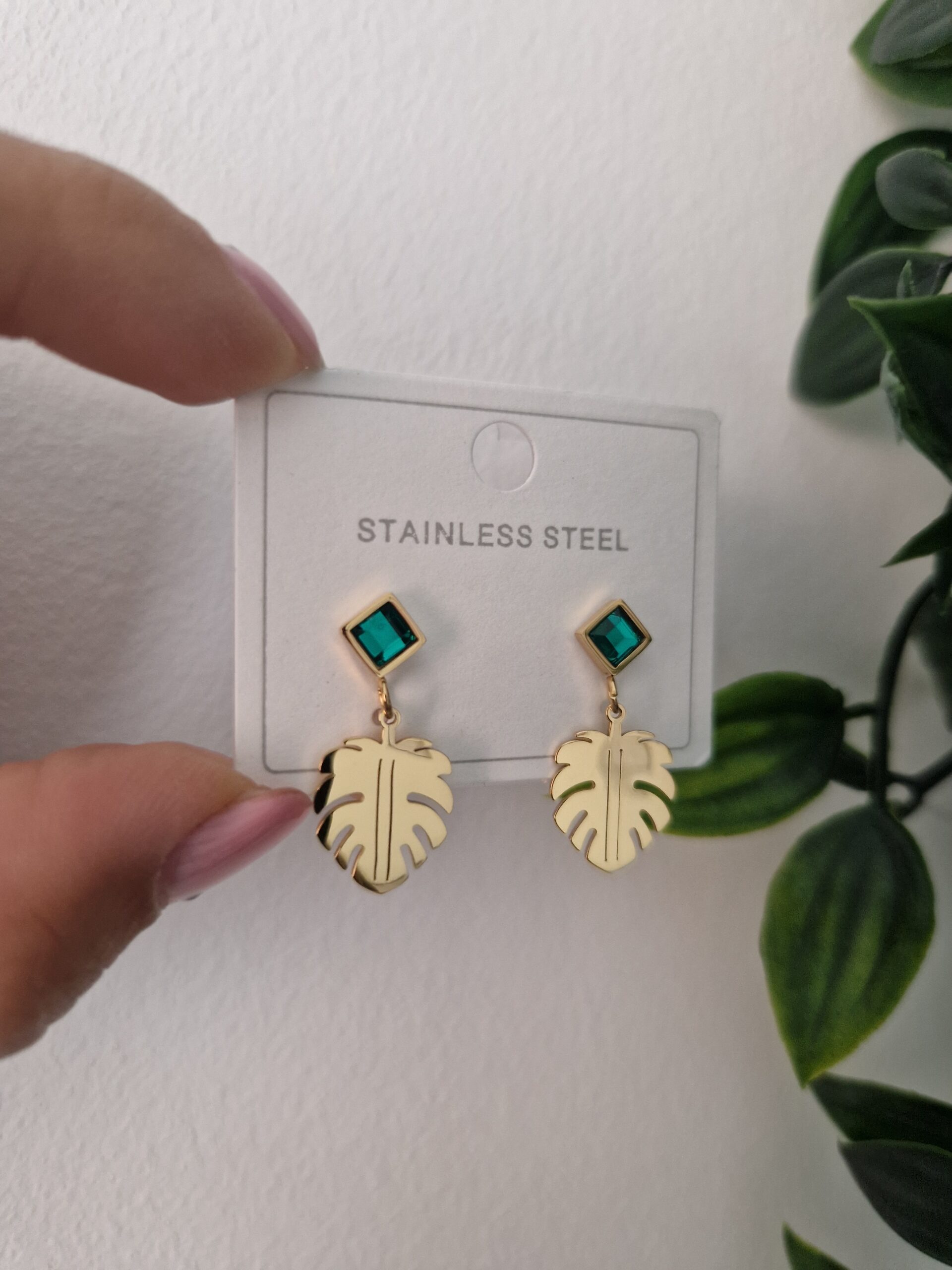 Zirconia Heart Stud Earrings - Image 2