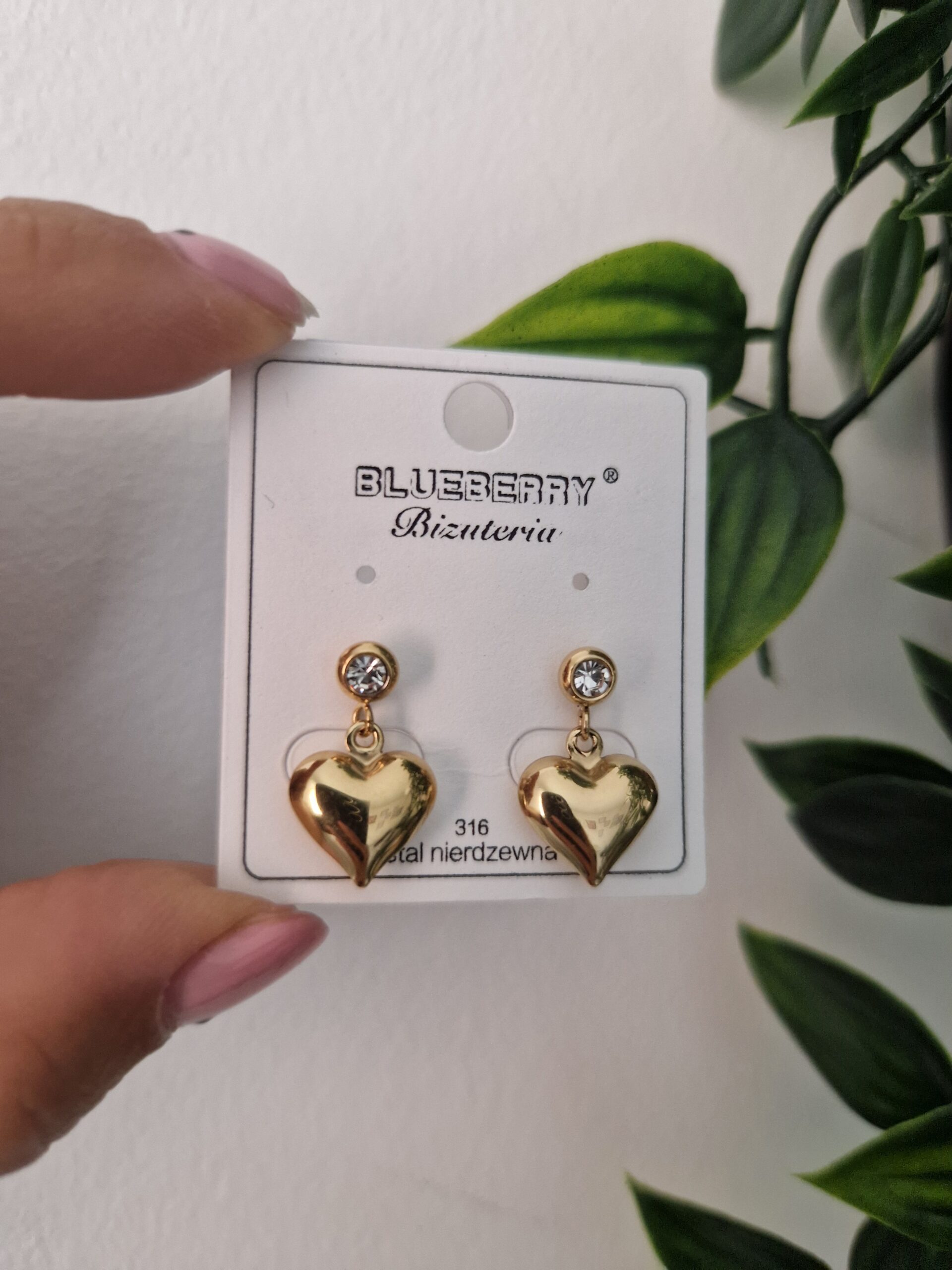 Zirconia Heart Stud Earrings