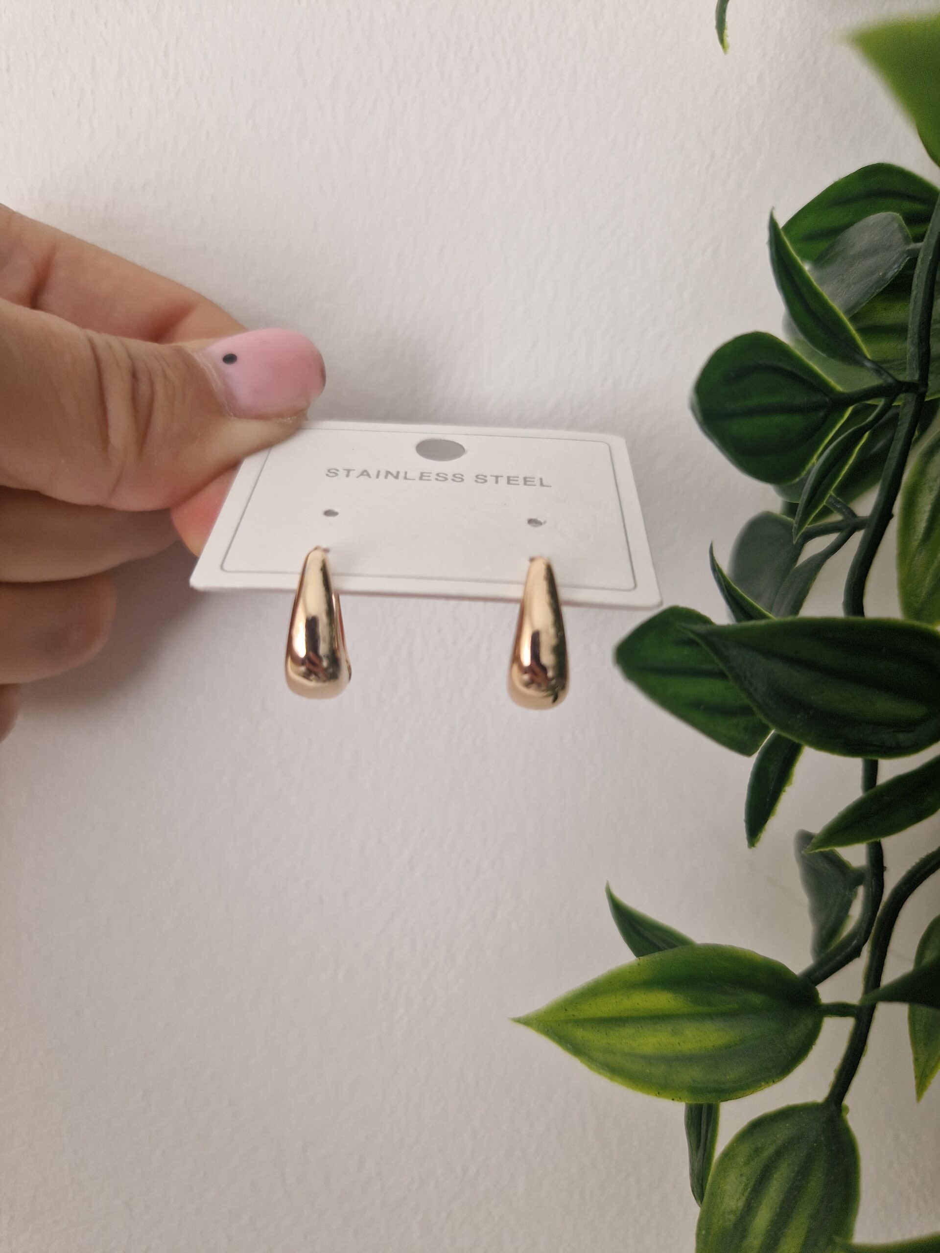 Minimalistic Gold Earrings