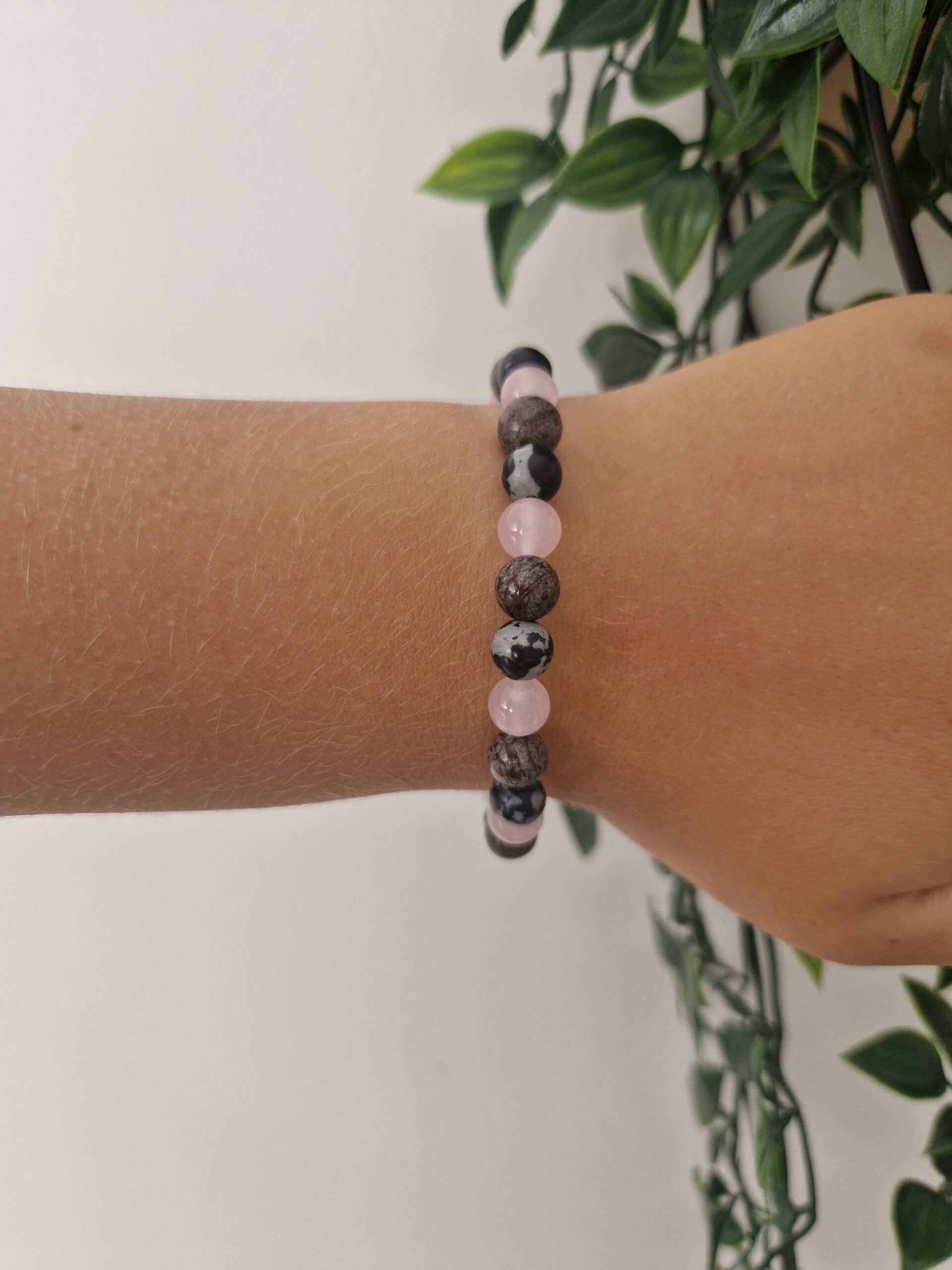 Vintage Reiki Snowflake Obsidian Crystal Stone Healing Stretch Bracelet