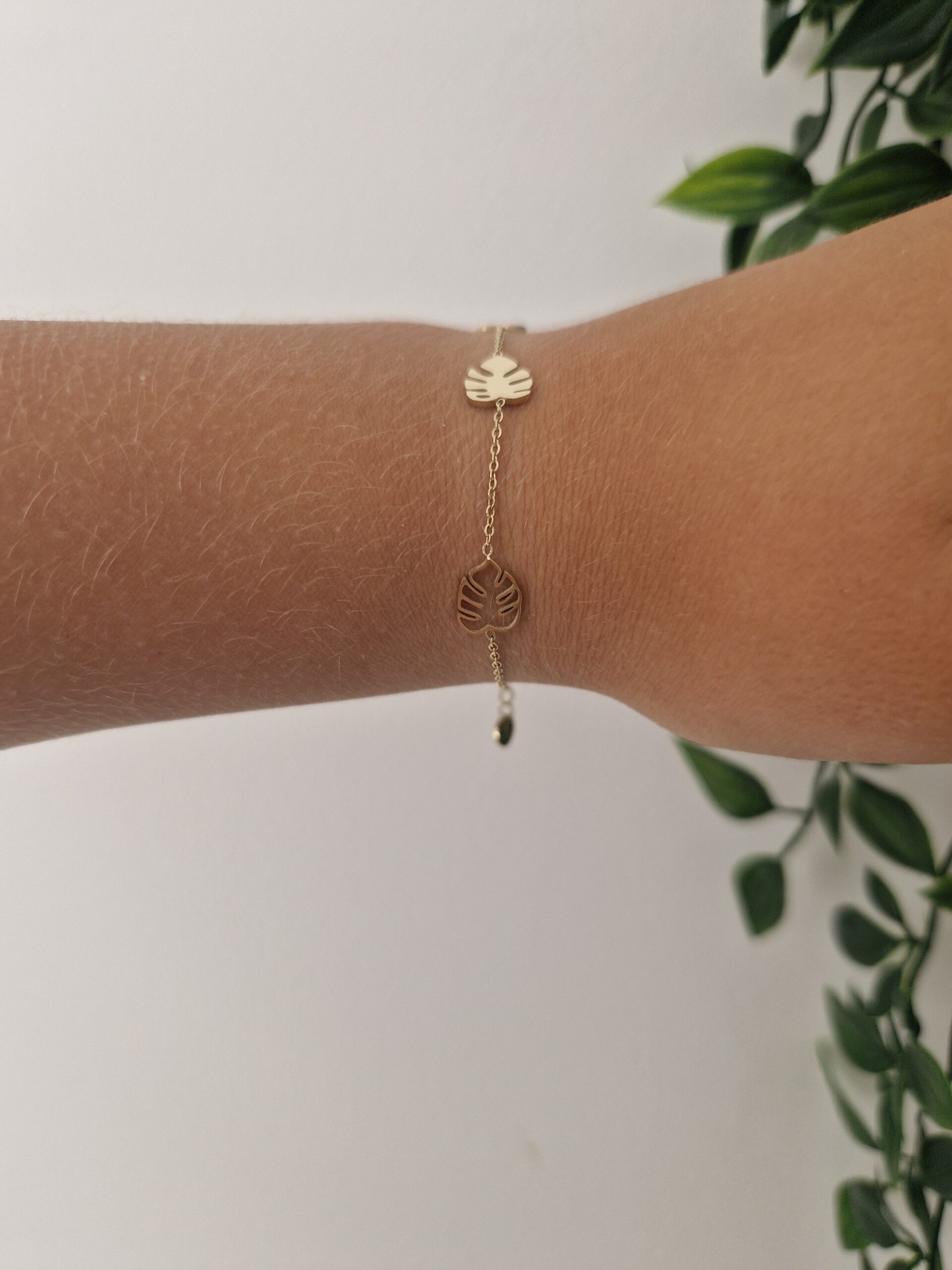 Gold Leaf Bracelet - Image 3