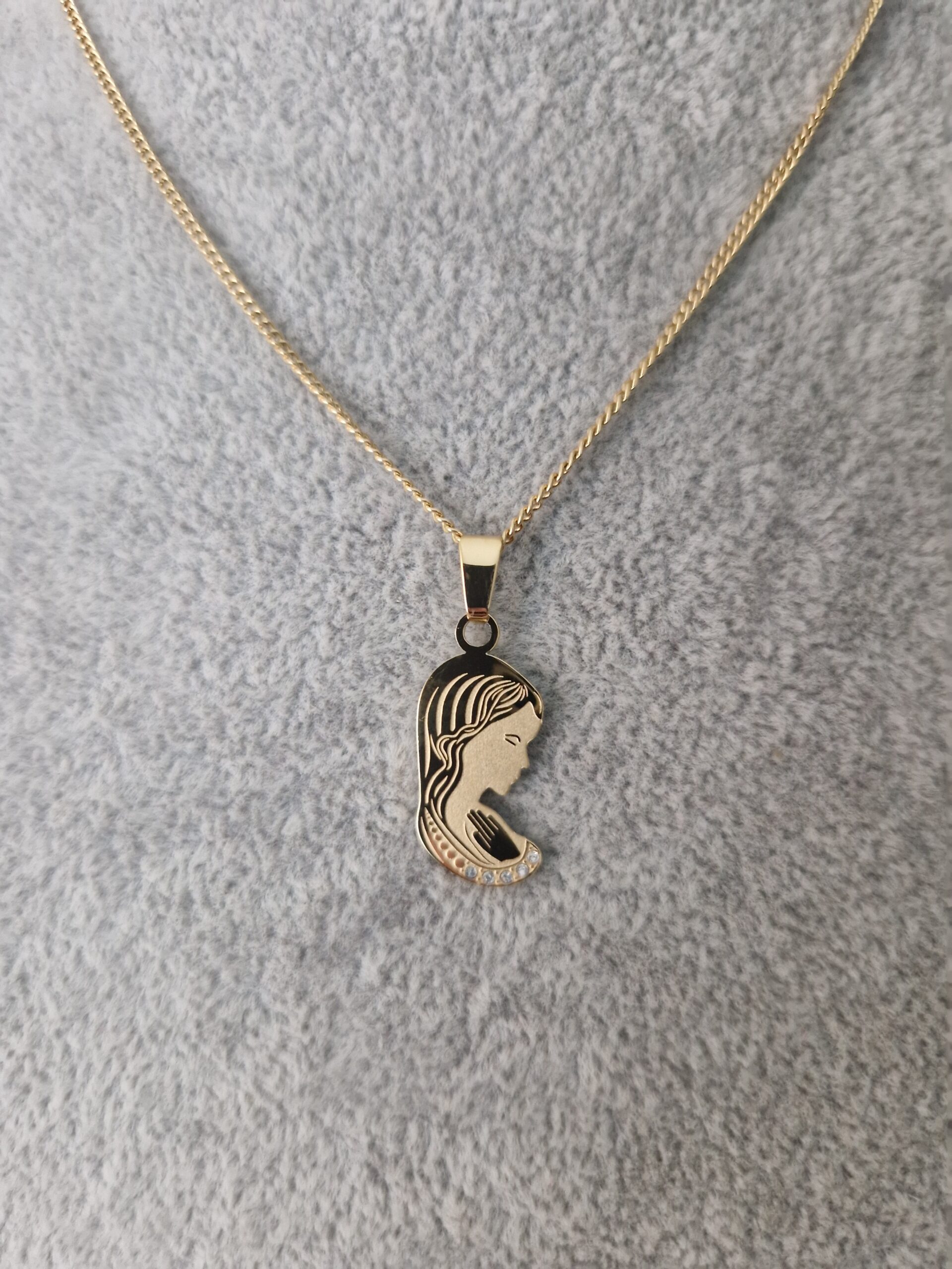 Mary Gold Necklace - Image 2