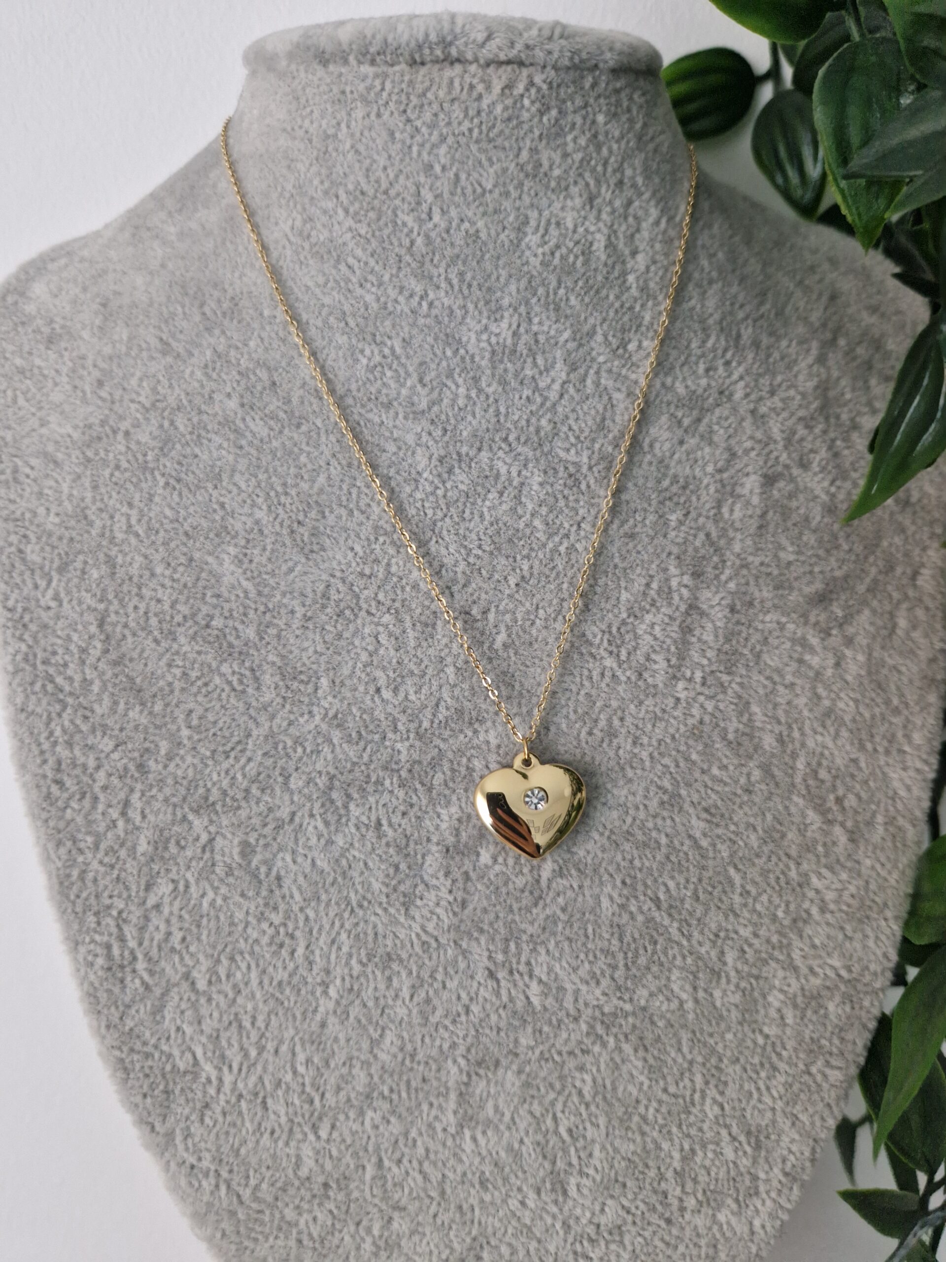 Zirconia Heart Gold Necklace