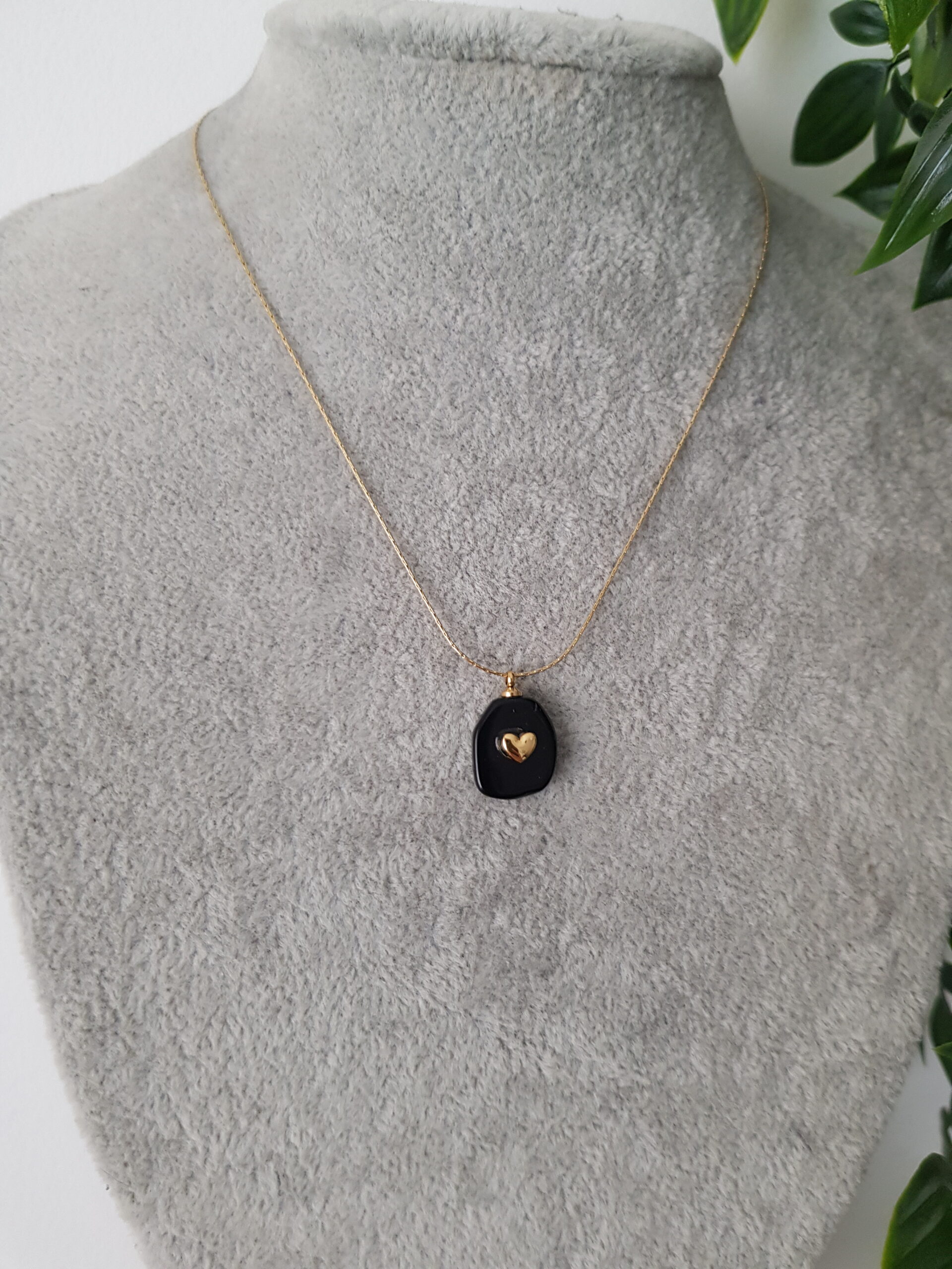 Black Stone Gold Necklace