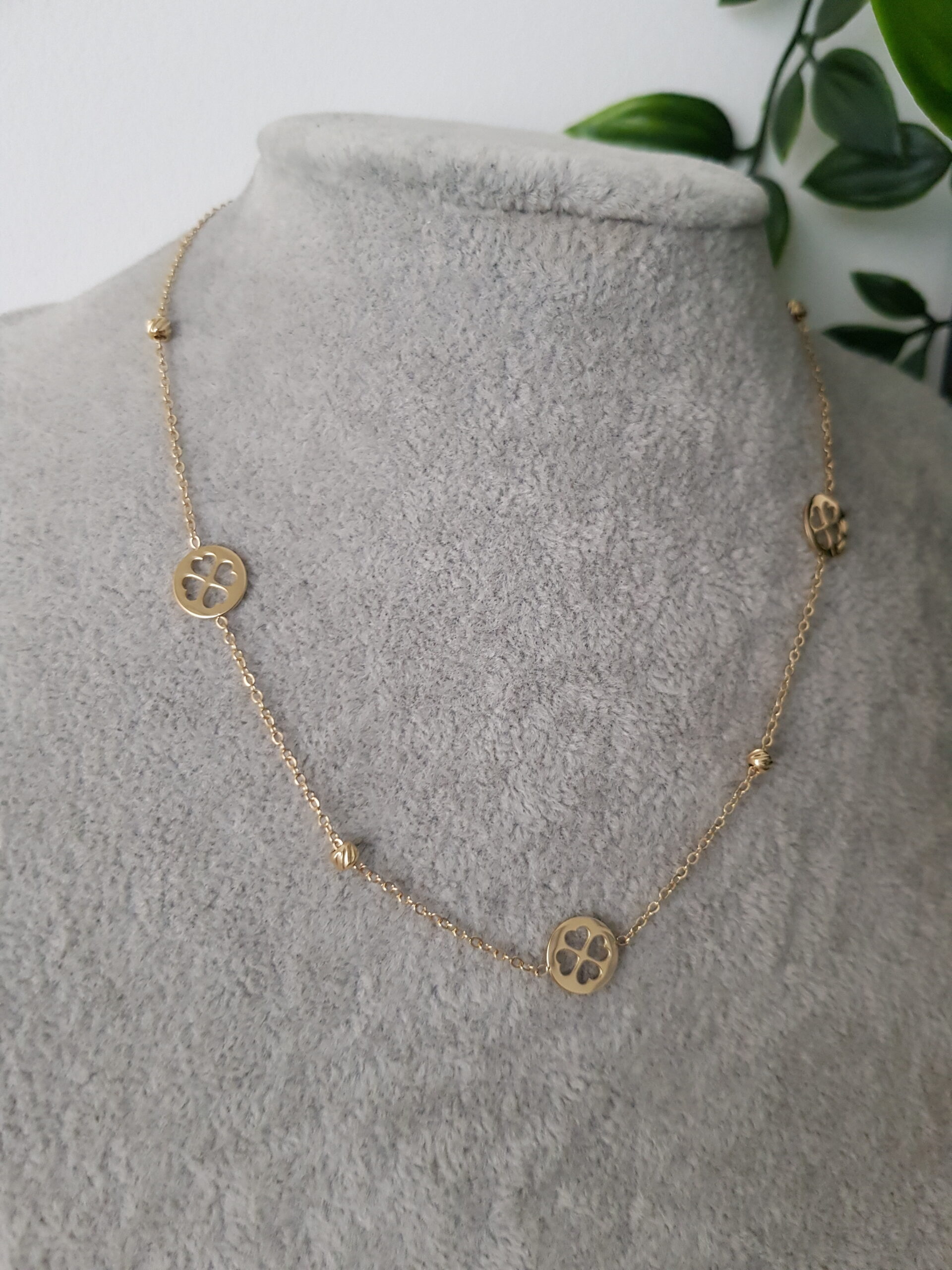 Clover Gold Necklace - Image 2
